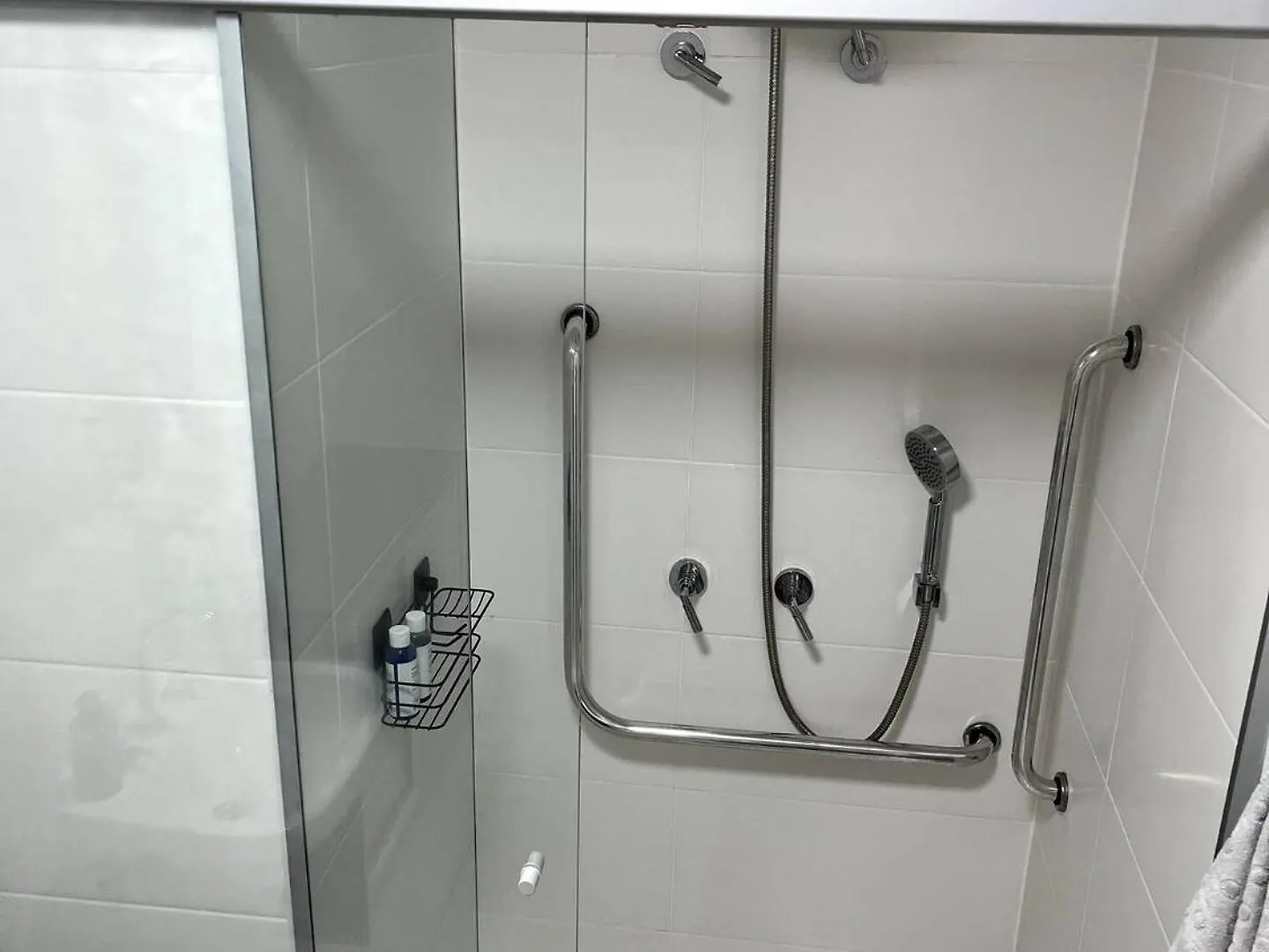 Studio Moderno Com Acessibilidade Mirant Vila Madalena Sao Paulo Brazil