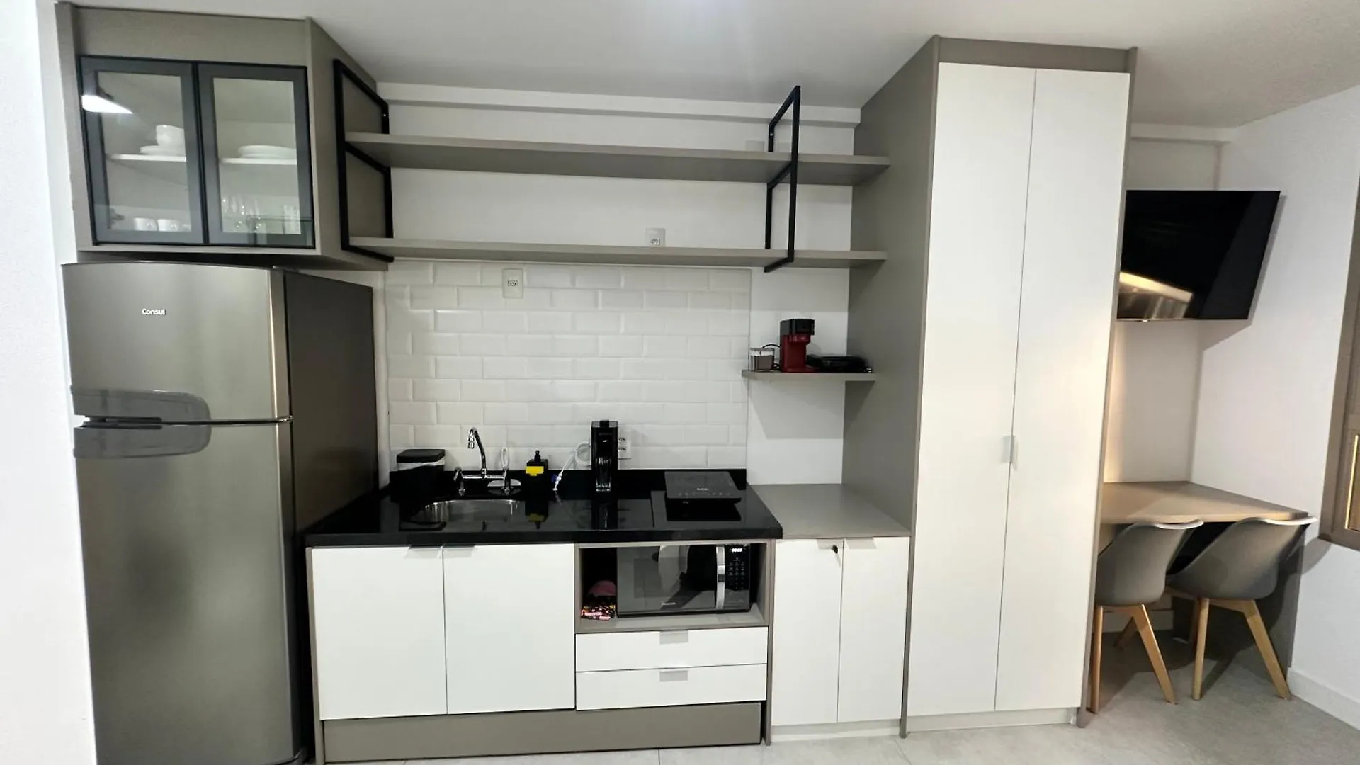 Studio Moderno Com Acessibilidade Mirant Vila Madalena Sao Paulo Brazil